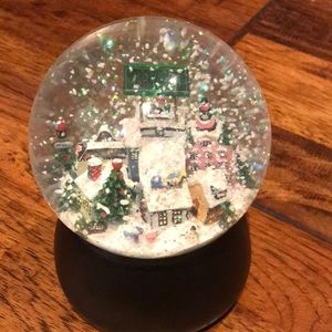 BRIGHTON - Musical Snow Globe